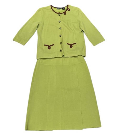 Yarns & Stitches EUC Pistachio VTG Green 2 Piece Knit Skirt Set,‎ Size M. - Picture 1 of 9